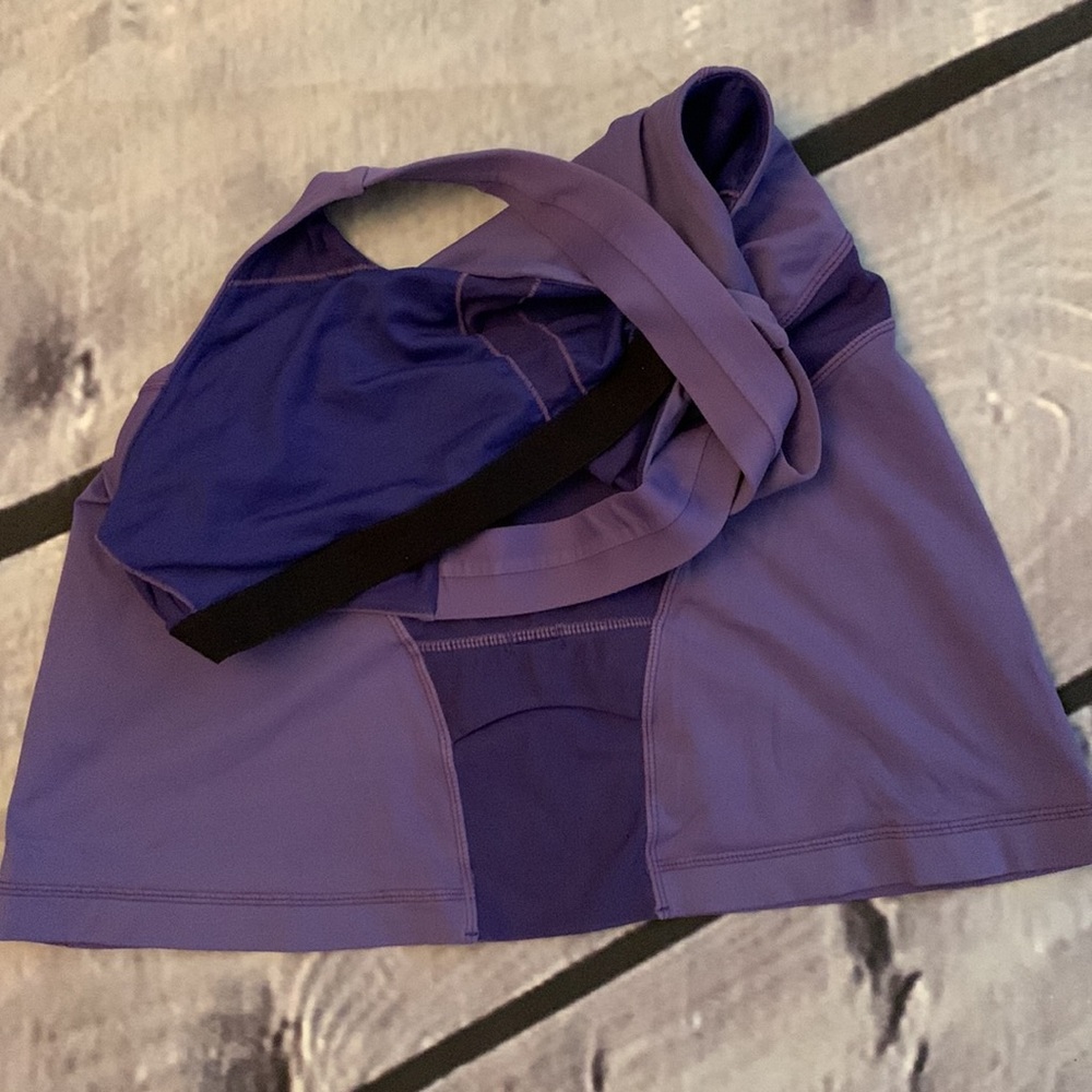 EUC - Lululemon Athletic Tank Top. Size M - Picture 5 of 5